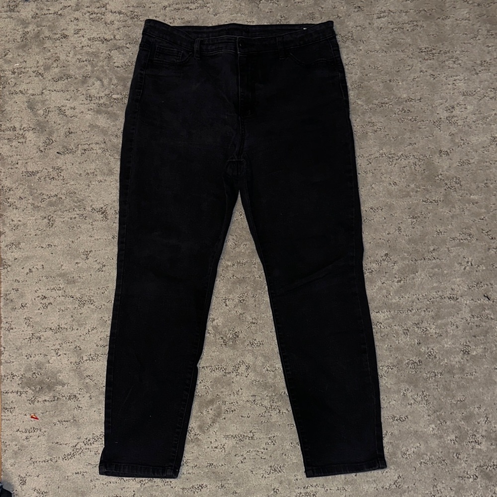 Elegant Black Skinny Jeans for Women